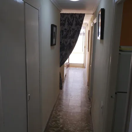 Levante, 1-n Apartment